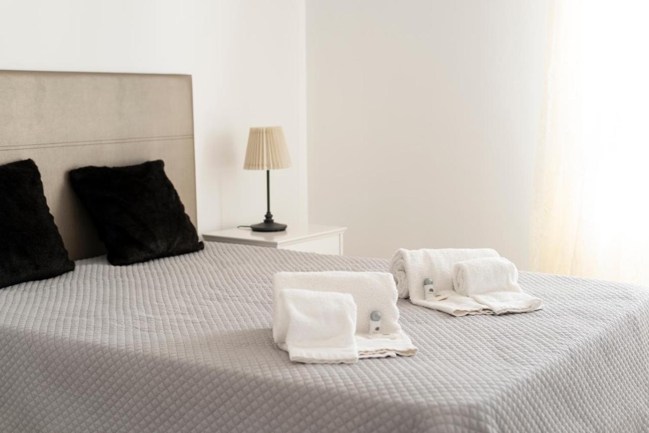 Chantal Apartment - Near The Beach - Quarteira Exterior foto